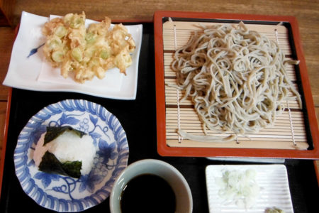 昼食会
