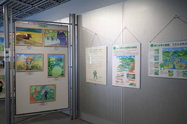 第13回いばらきの農業・農村子ども絵画コンクール入賞作品展開催中